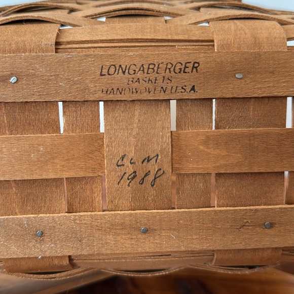 Vintage 1988 Longaberger Medium Vegetable Basket w/ Swing Handles - Picture 5 of 7